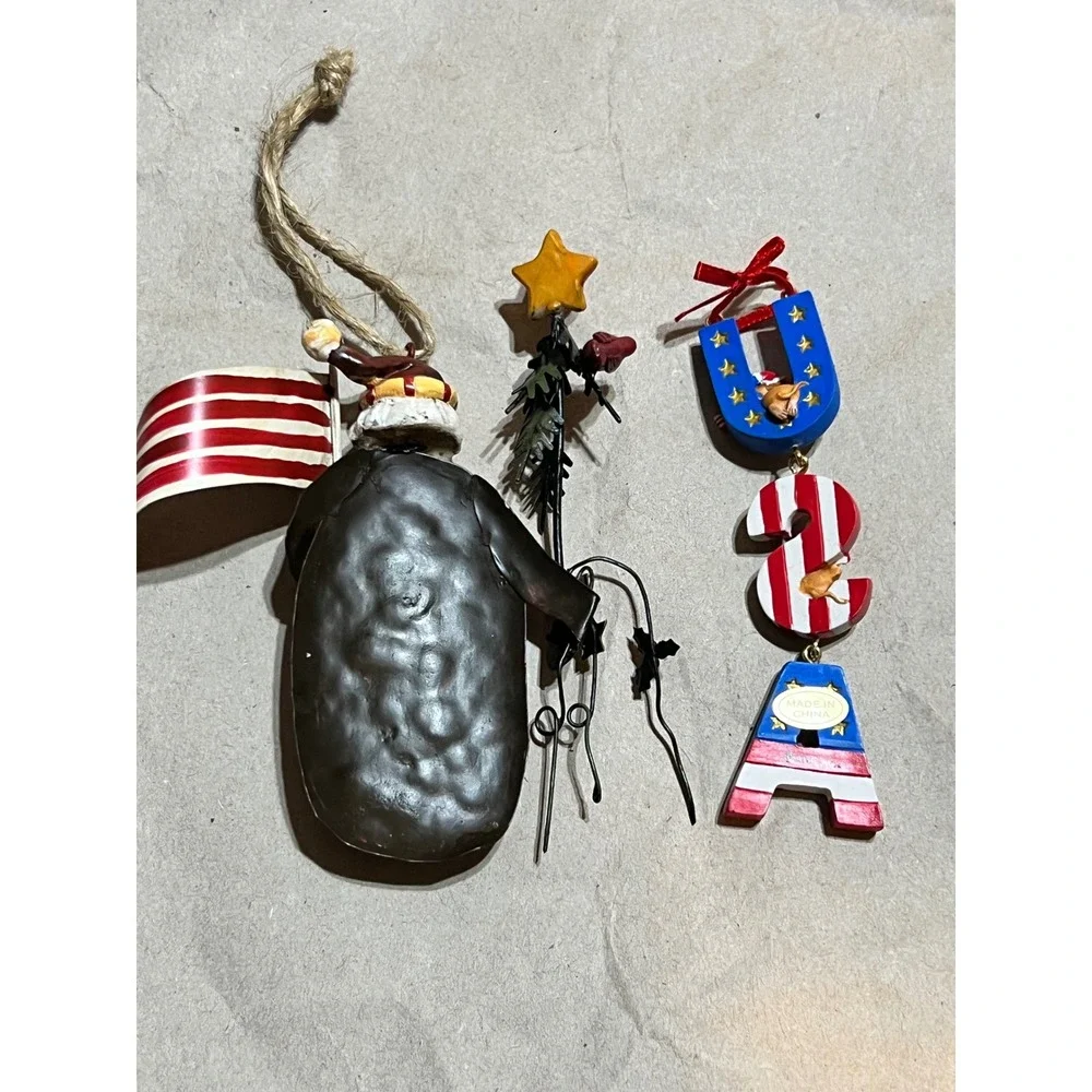 AGC Inc. OS Patriotic Ornaments Red White Blue Metal Santa USA 2001 Mice Set 2